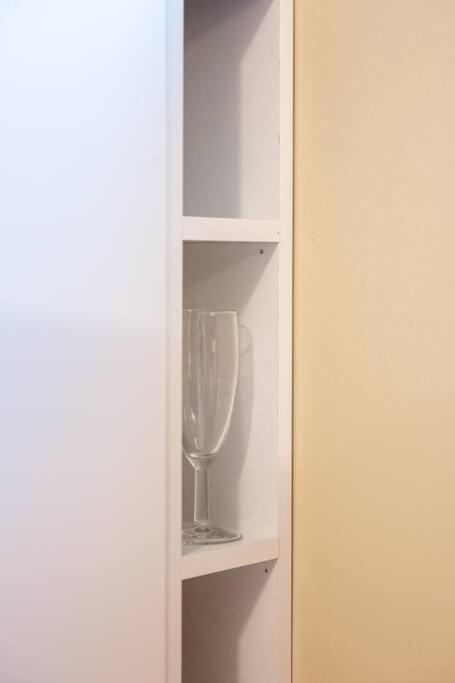Fresh Studio Apartment, A Short Walk From Bryggen ベルゲン エクステリア 写真