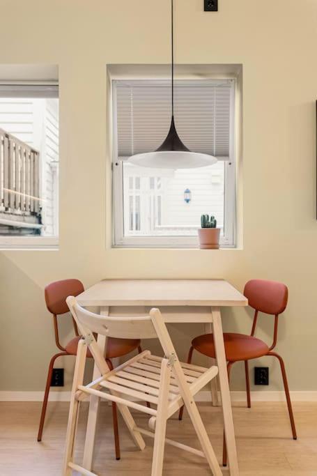 Fresh Studio Apartment, A Short Walk From Bryggen ベルゲン エクステリア 写真