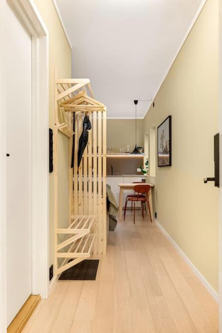 Fresh Studio Apartment, A Short Walk From Bryggen ベルゲン エクステリア 写真