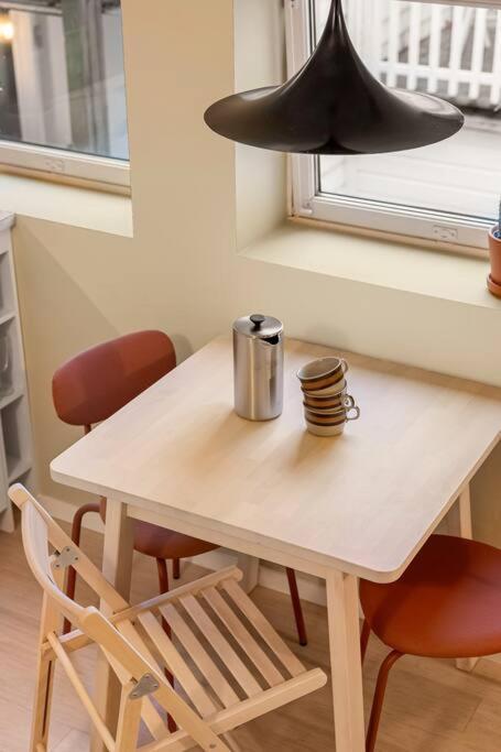 Fresh Studio Apartment, A Short Walk From Bryggen ベルゲン エクステリア 写真